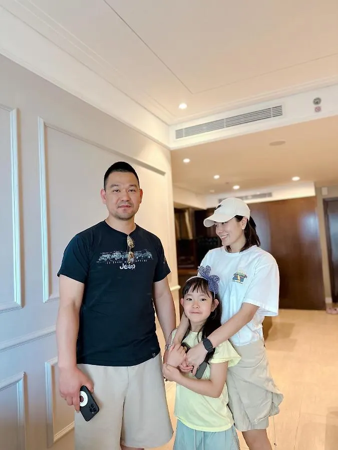 Luxury Apartment - Rooftop Swimming Pool - Beach Front - Hinata Apartment 다낭